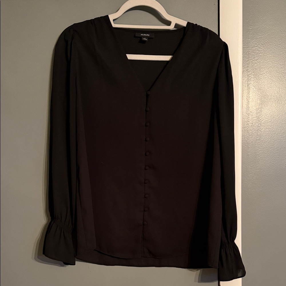 Women’s alfani blouse